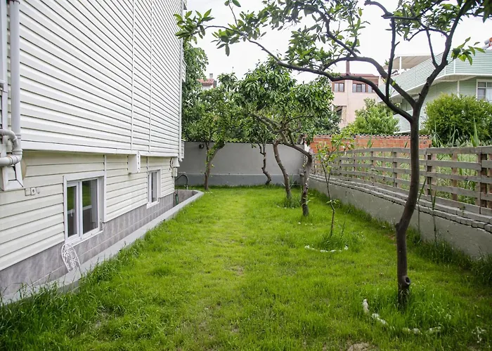 Melodi Butik מלון אדרמיט