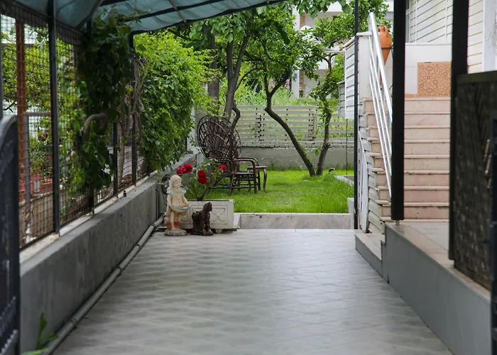 Melodi Butik מלון אדרמיט